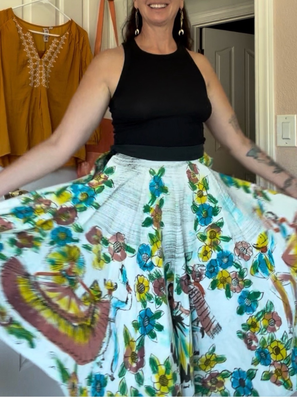 Vintage 50s Artegreen Mexican Hand Painted Circle Skirt Folklorico Pockets S